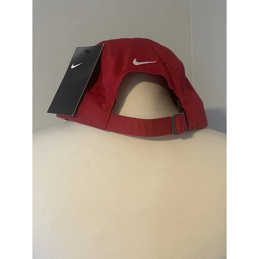 New Nike Hat